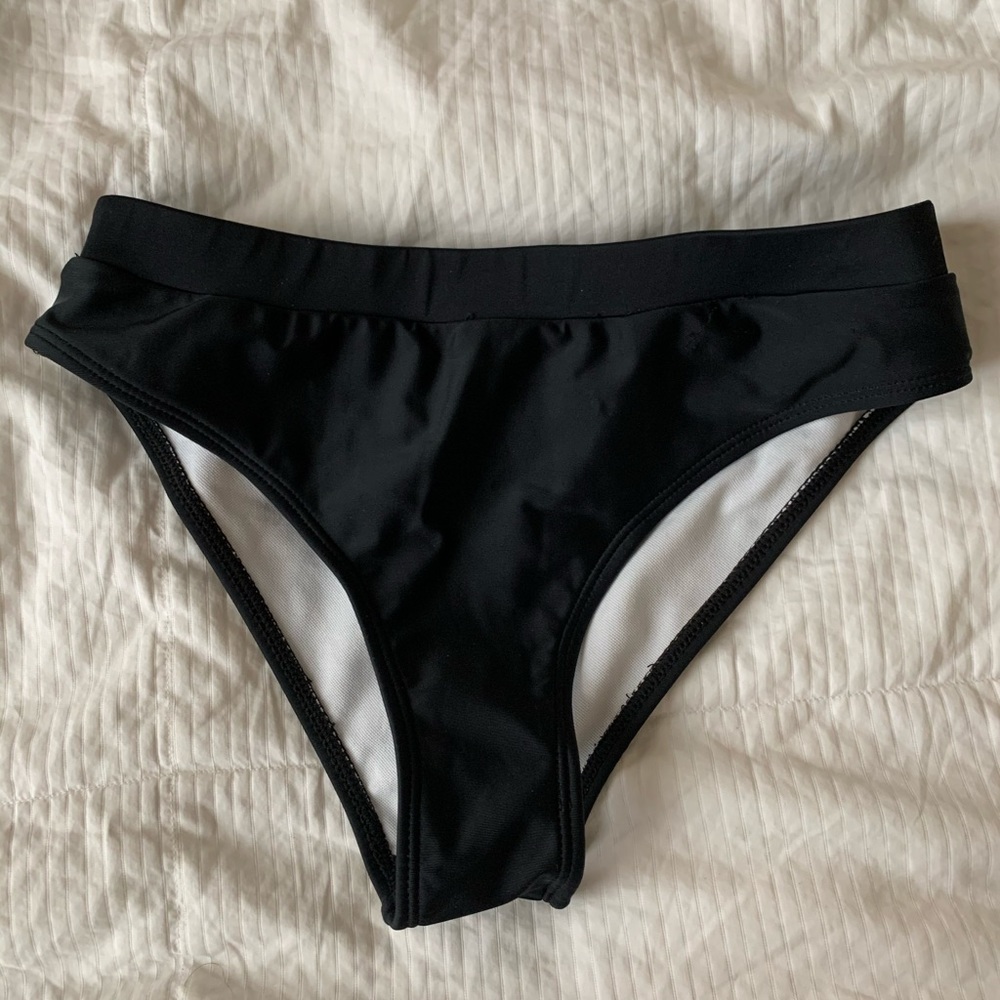 bikini bottom